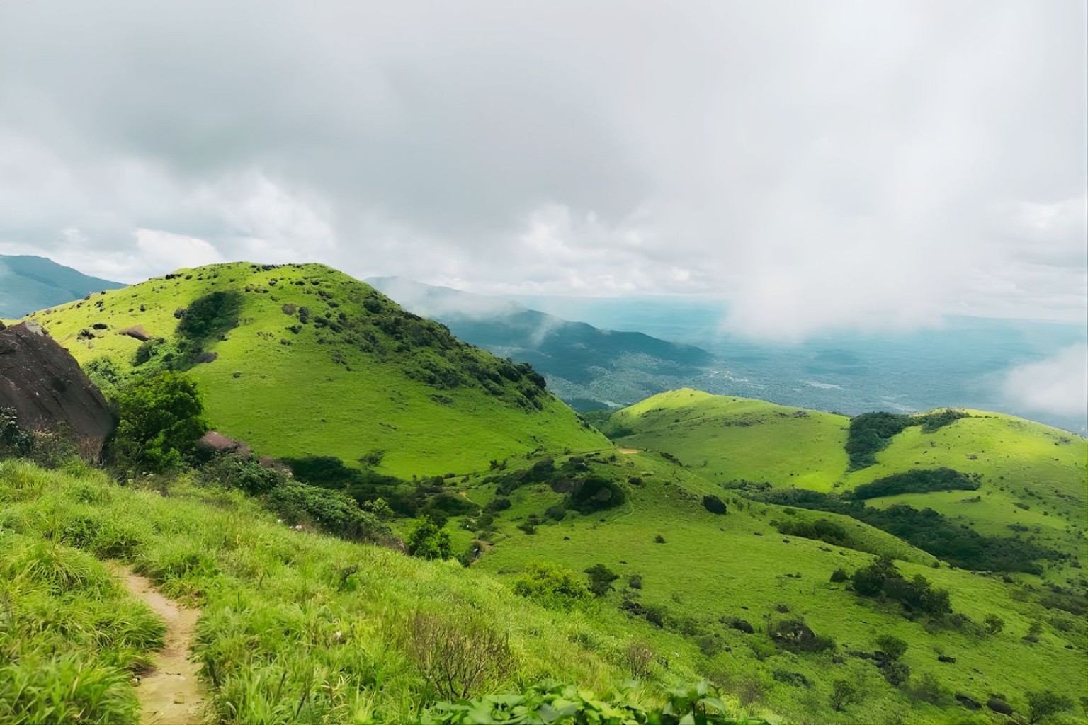 Mandalpatti Green Hills — View 1